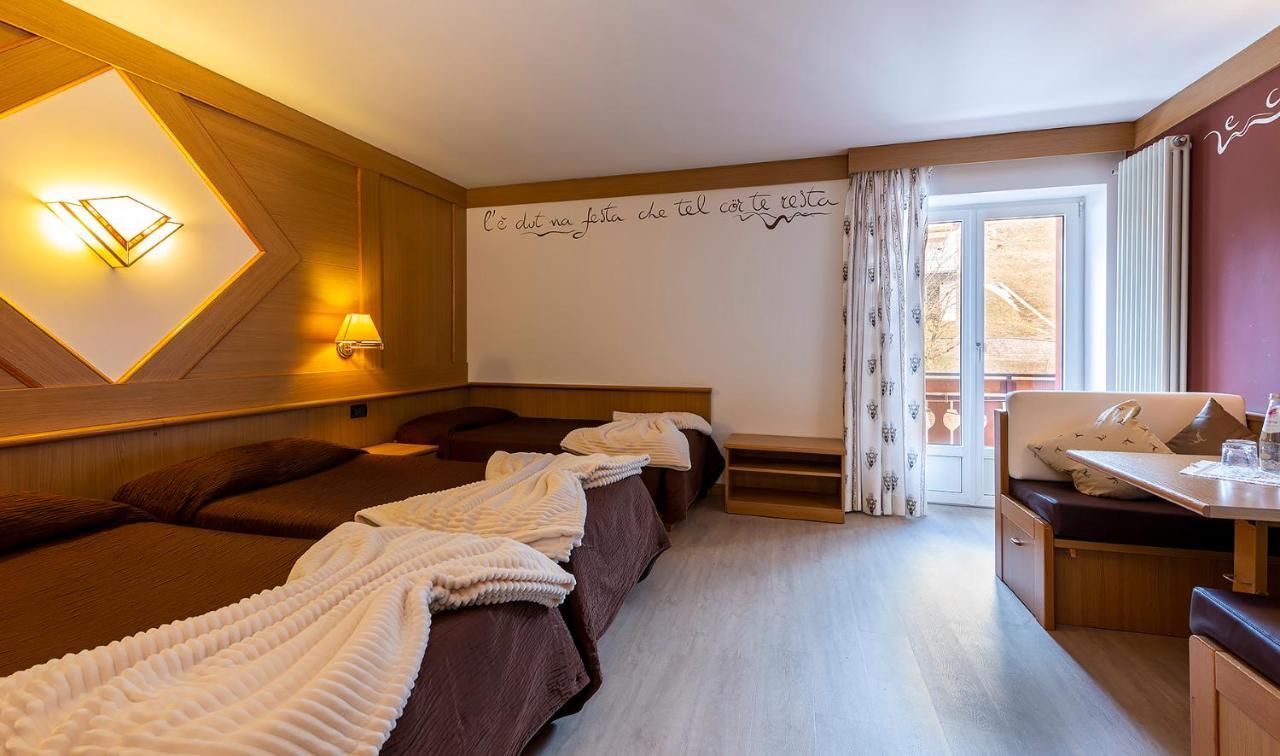 Hotel La Serenella 모에나 외부 사진