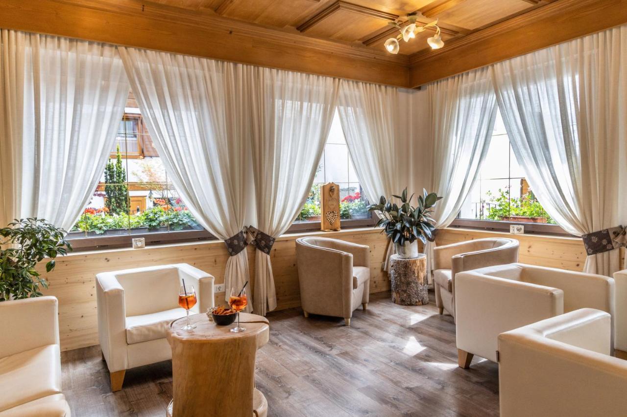 Hotel La Serenella 모에나 외부 사진